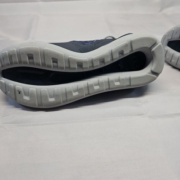 adidas Tubular Runner Tropical‎ Floral Size 8 Men - Picture 12 of 13